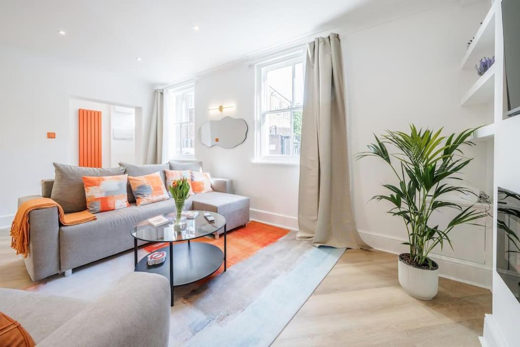 Villa House 10 Mins To Tower Bridge Hot Tub & Parking London Exterior foto