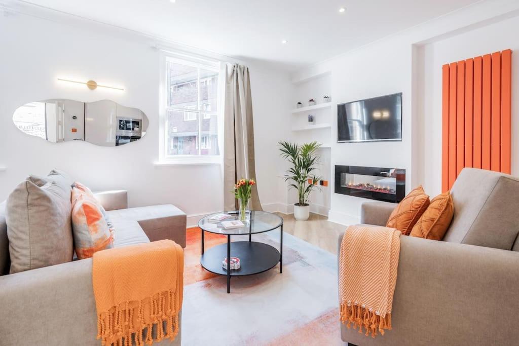 Villa House 10 Mins To Tower Bridge Hot Tub & Parking London Exterior foto